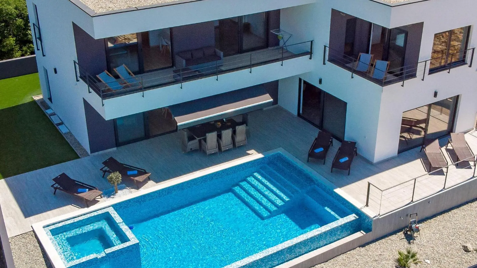 Awesome Home In Crikvenica With Sauna بيت للعطل